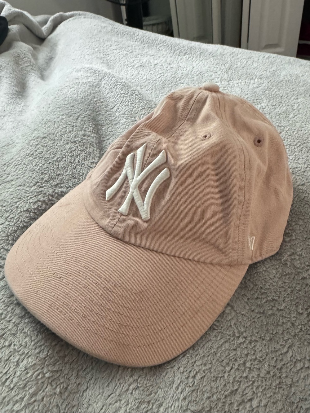 47 Brand Pale Pink Kids NY Yankees Baseball Cap